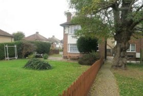 2 bedroom Flat to re...